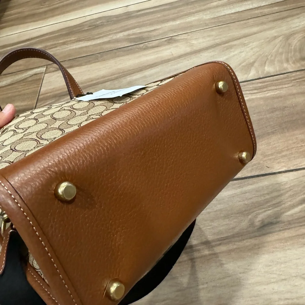 ❌Coach Signature Dimsey Tote 22 x Disney❌ - Picture 7 of 10